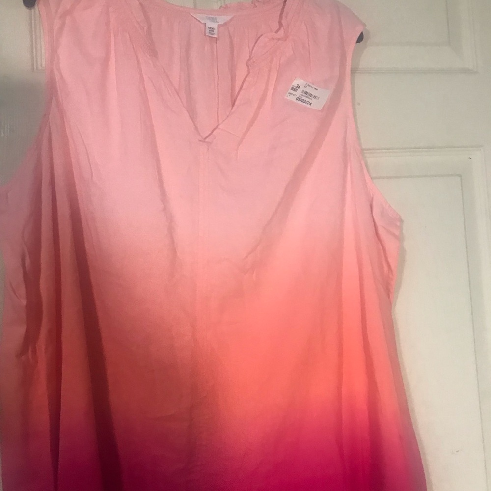 Plus size Ruffle Tank top - Picture 3 of 3